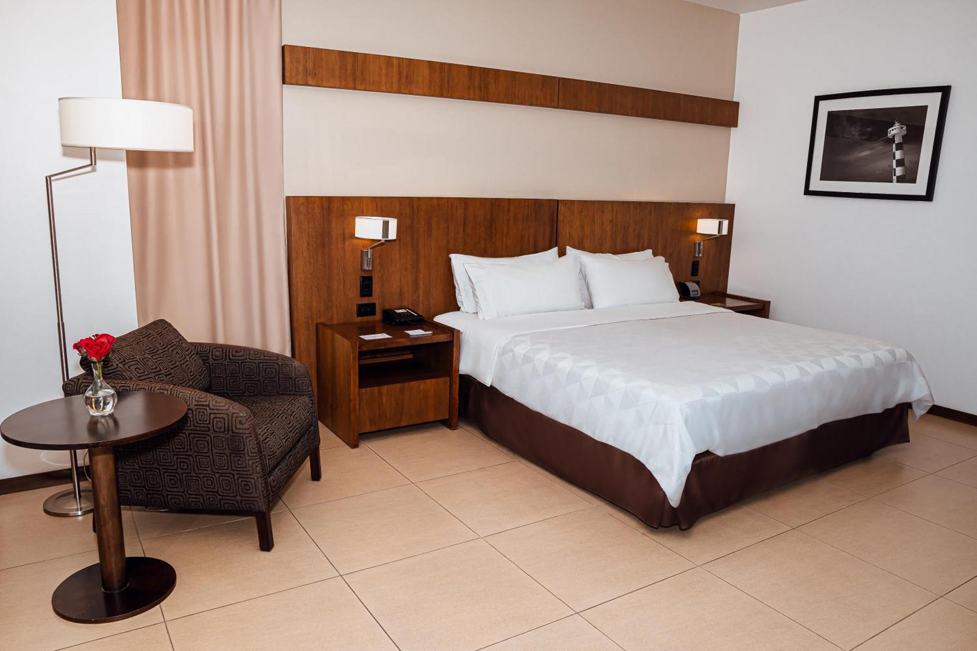 Holiday Inn Guayaquil Airport By Ihg Buitenkant foto